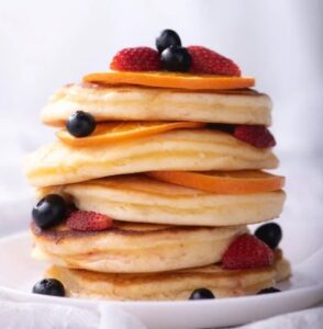 Stack of pancakes for breakfast. Image via pexels.com - Chokniti Khongchum